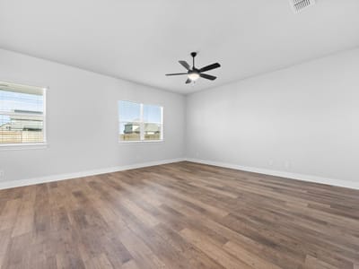 Property photo 3 at 125 Skyflower LN - 3 bed 2 bath home