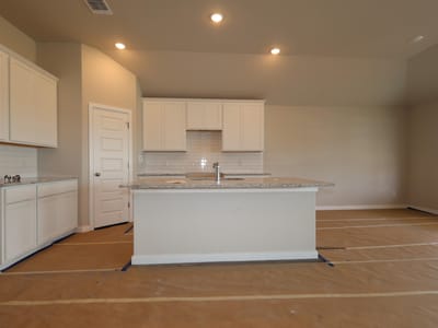 Property photo 4 at 12500 Setting Peak LN - 4 bed 2 bath home