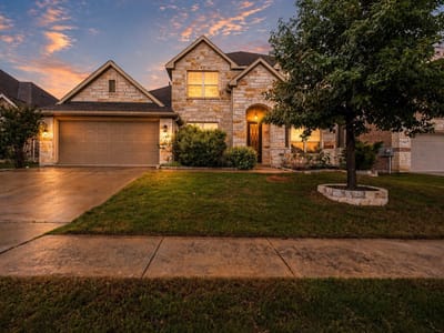 Living area at 12511 Morelia WAY - 4 bed 3 bath home