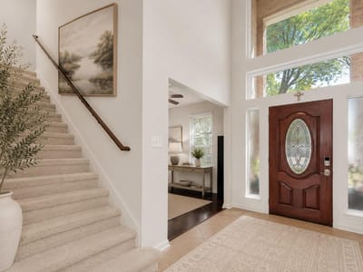 Living area at 12528 Labrador CV - 4 bed 2 bath home