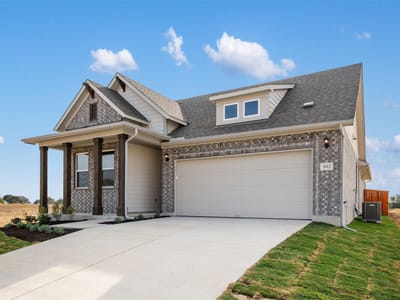 Kitchen at 126 Arlington Park LOOP - 4 bed 2 bath home