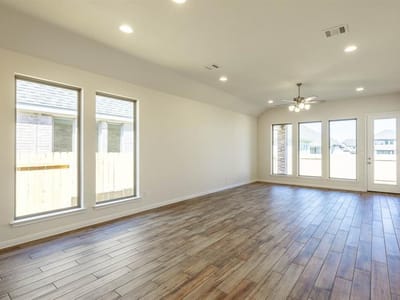 Bathroom at 126 Bauer LOOP - 3 bed 2 bath home