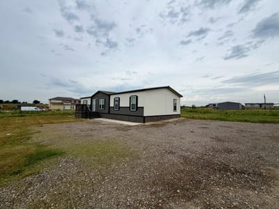 Primary bedroom at 126 Castellana WAY - 4 bed 3 bath home
