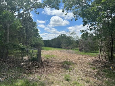 Property photo 2 at 126 Cottonwood DR - E Norton, Gatesville, TX