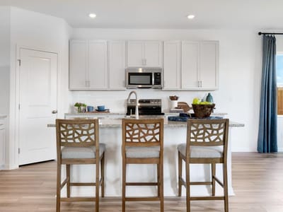 Property photo 3 at 126 Olympia BND - 4 bed 3 bath home