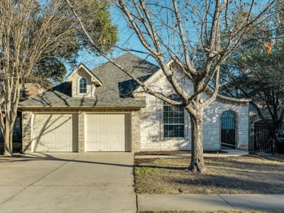 Living area at 12603 Palfrey Dr - 3 bed 2 bath home