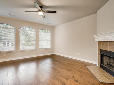 Property photo 5 at 12605 Uvalde Creek DR - 4 bed 2 bath home
