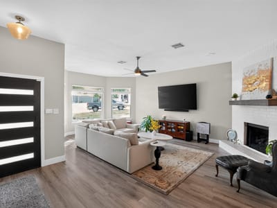 Living area at 12607 Terra Nova LN - 3 bed 2 bath home