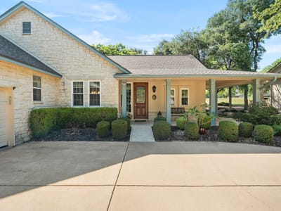 Primary bedroom at 127 Dan Moody TRL - 2 bed 2 bath home
