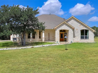 Living area at 127 Palomino CV - 3 bed 2 bath home