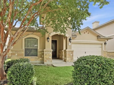 Living area at 127 Via Villina - 2 bed 2 bath home