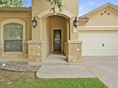 Primary bedroom at 127 Via Villina - 2 bed 2 bath home