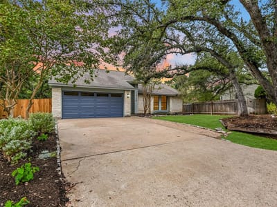 Photo 4 of 40 at 12706 Palfrey DR - 3 bed 2 bath home