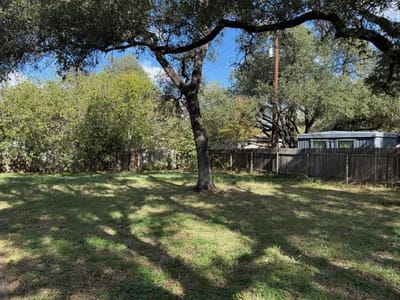 Property photo 2 at 12719 Dakota LN - Shaminaw Sec 01, Austin, TX