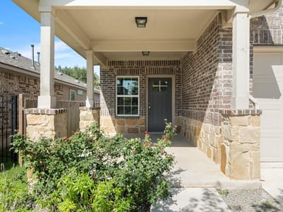 Kitchen at 128 Dunlin LN - 4 bed 2 bath home
