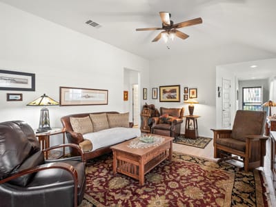 Living area at 128 Riverhill DR - 3 bed 2 bath home