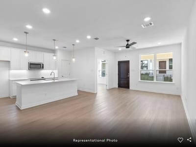 Property photo 4 at 1280 E Main ST Unit #504 - 3 bed 2 bath home