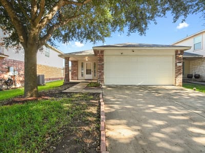 Photo 3 of 25 at 12804 Dwight Eisenhower ST - 3 bed 2 bath home