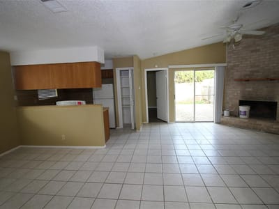 Photo 4 - 12818 Copper Cliff Ave Photo 4 of 25 at 12818 Copper Cliff Ave - Austin, Austin, TX