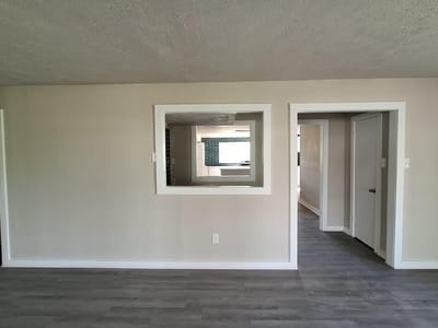 Bathroom at 1284 Beaver Lake DR - 6 bed 3 bath home