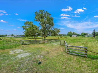 Photo 2 of 8 at 12889 Della Love RD - Bryan, Bryan, TX