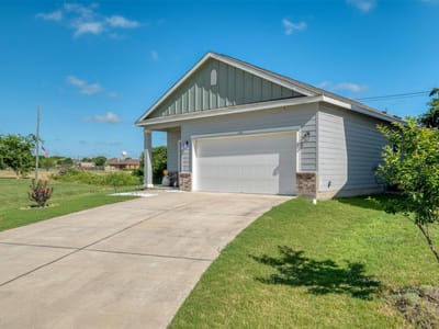 Living area at 129 Athena Way - 3 bed 2 bath home