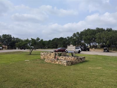Primary bedroom at 129 Clubhouse Dr - Lakeway Sec 28, Lakeway, TX