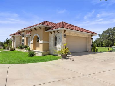 Property photo 5 at 129 Lakewood TRL - 3 bed 4 bath home