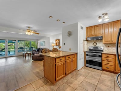 Property photo 2 at 129 Ponderosa Point DR - 3 bed 3 bath home