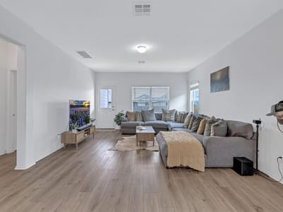 Primary bedroom at 129 Rowdy Yates WAY - 4 bed 2 bath home