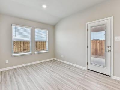 Property photo 4 at 129 Sleep HOLW - 4 bed 2 bath home