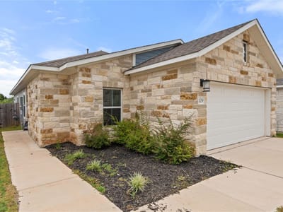 Primary bedroom at 129 Tall Grass DR - 3 bed 2 bath home
