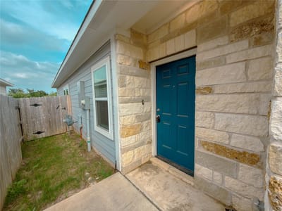 Kitchen at 129 Tall Grass DR - 3 bed 2 bath home
