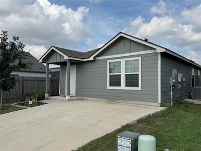 Photo 2 of 32 at 129 Tufted Duck PATH - 3 bed 2 bath home