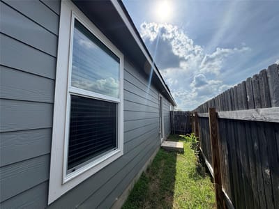 Photo 4 of 32 at 129 Tufted Duck PATH - 3 bed 2 bath home