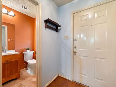 Property photo 4 at 12902 Modena TRL - 3 bed 2 bath home