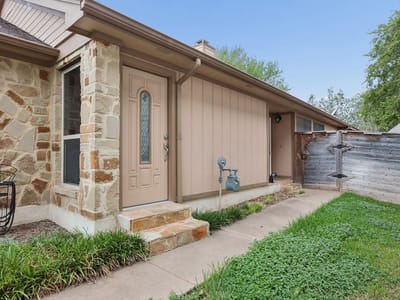 Photo 3 of 20 at 12924 Widge Dr - 2 bed 2 bath home