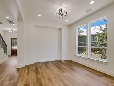 Property photo 5 at 13 Rock Hollow CIR - 3 bed 2 bath home