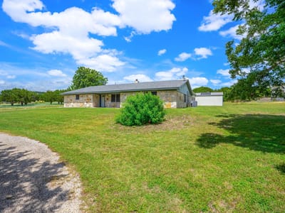 Primary bedroom at 130 Bobcat LN - 3 bed 2 bath home