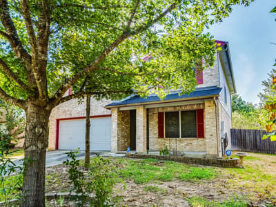 Property photo 2 at 130 Casper CV - 3 bed 2 bath home
