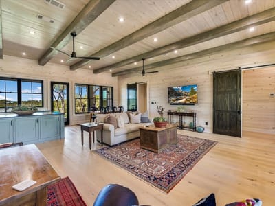Primary bedroom at 130 Thousand Oaks LOOP - 2 bed 2 bath home