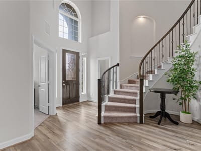 Living area at 130 Wild Pecan Loop - 5 bed 3 bath home