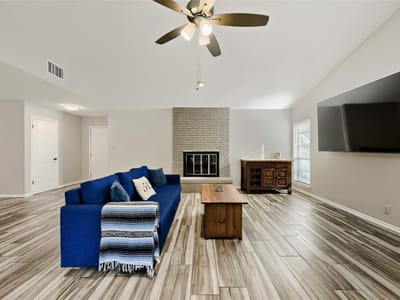 Primary bedroom at 1300 Neans DR - 3 bed 2 bath home