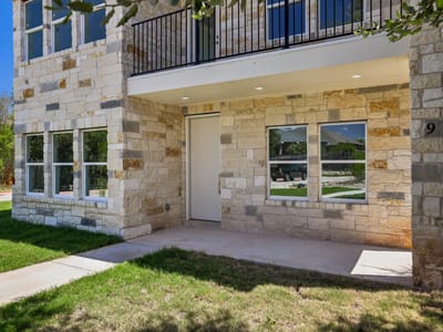 Property photo 5 at 1301 Low Branch LN Unit #9 - 3 bed 2 bath home