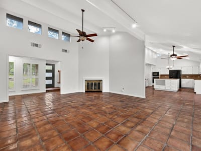 Property photo 4 at 1301 Mill Creek DR - 3 bed 2 bath home