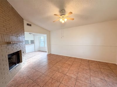 Kitchen at 1301 Pitcairn DR - 3 bed 2 bath home