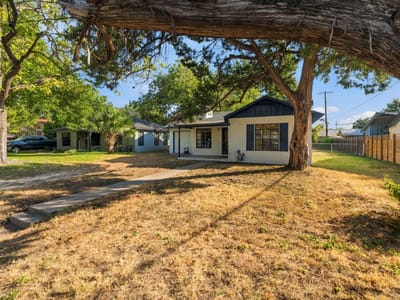 Photo 2 of 19 at 1302 Bentwood RD - 3 bed 1 bath home