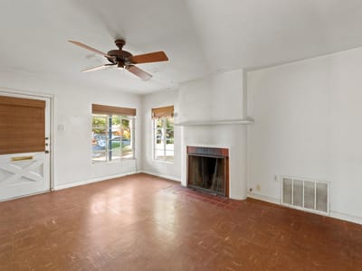 Photo 4 of 19 at 1302 Bentwood RD - 3 bed 1 bath home
