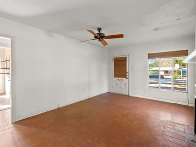 Photo 5 of 19 at 1302 Bentwood RD - 3 bed 1 bath home