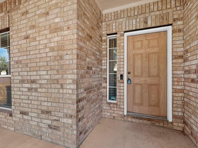 Property photo 3 at 1302 Rainbow Parke DR - 3 bed 2 bath home
